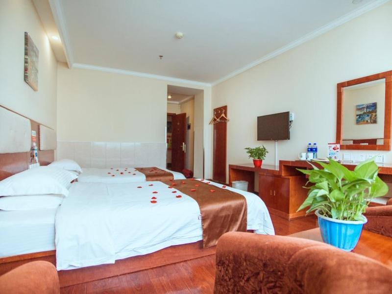 Greentree Inn Hebei Zhangjiakou Zhangbei Caoyuantian Rd Zhangku Avenue Express Hotel Eksteriør billede